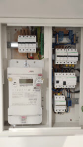 remont instalacji elektrycznej w bloku wymiana rozdzielnicy